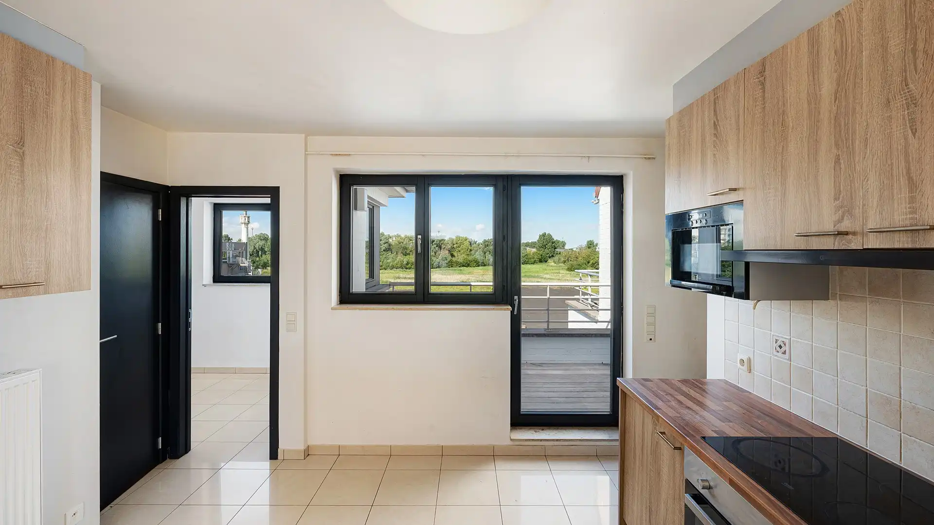 Dakappartement met grote terrassen in recent gebouw [Heistlaan]. foto 21