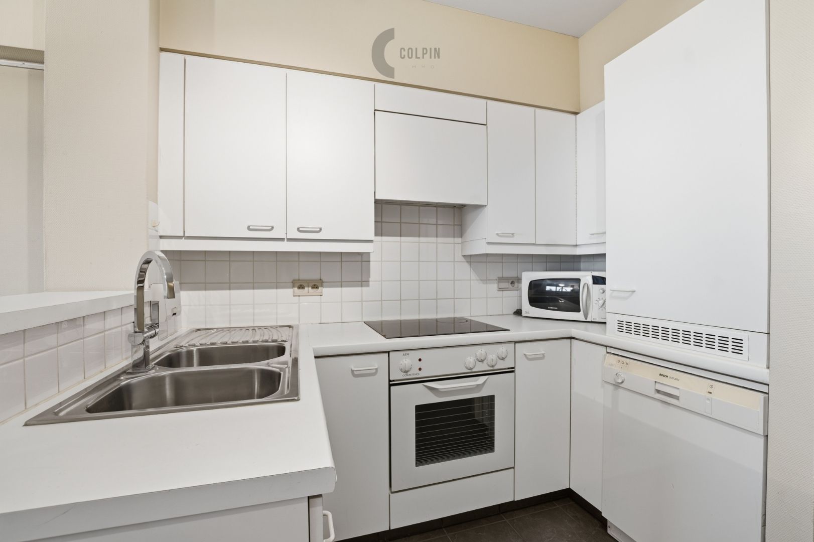 Uniek appartement met frontaal zeezicht én panoramisch uitzicht over “De Baai van Heist” foto 7