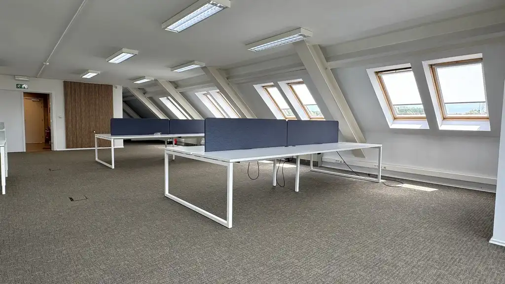 Kantoorgebouw te koop op toplocatie in Sint-Martens-Latem foto 24