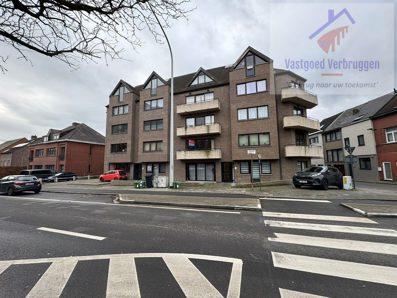 Goed gelegen betaalbaar 2 slaapkamer appartement foto 16