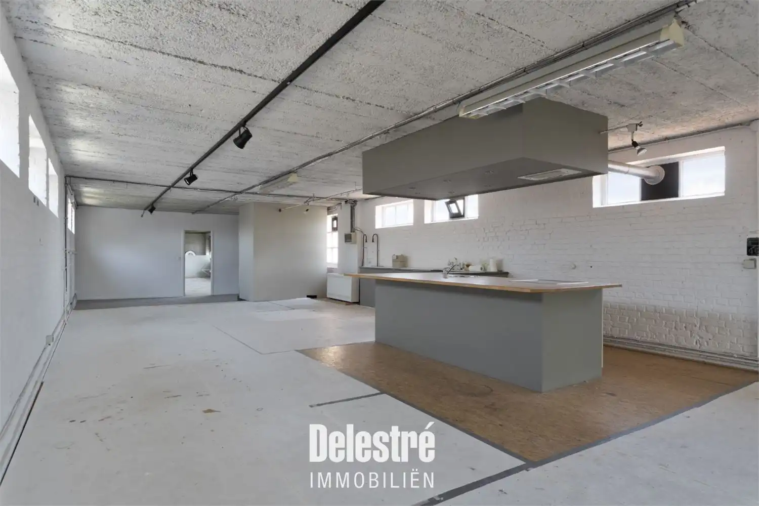 LOFTVIBES 750 M2 LEO DE BETHUNELAAN. foto 16