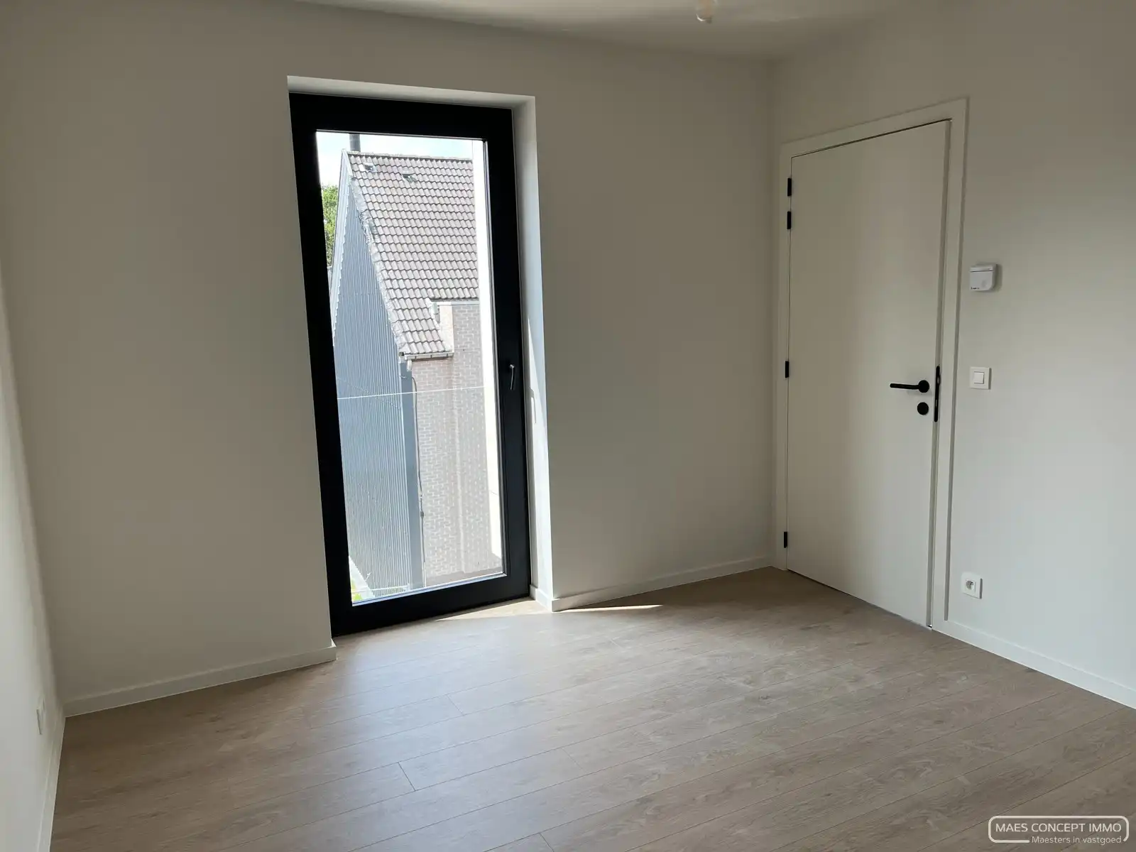 Stijlvol nieuwbouw appartement te huur in centrum Anzegem foto 9