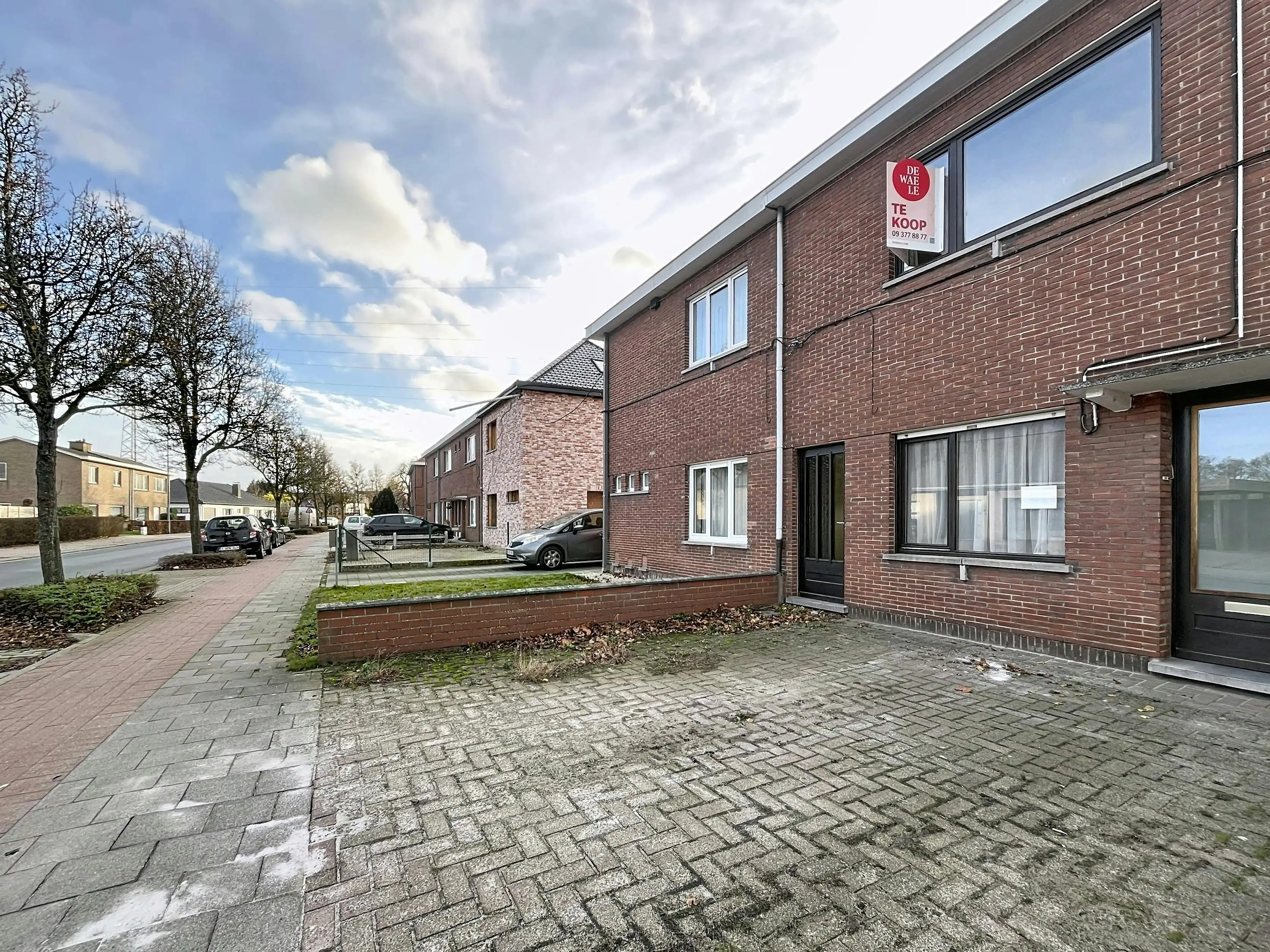 Huis met 4 slaapkamers te koop in Waarschoot foto 24