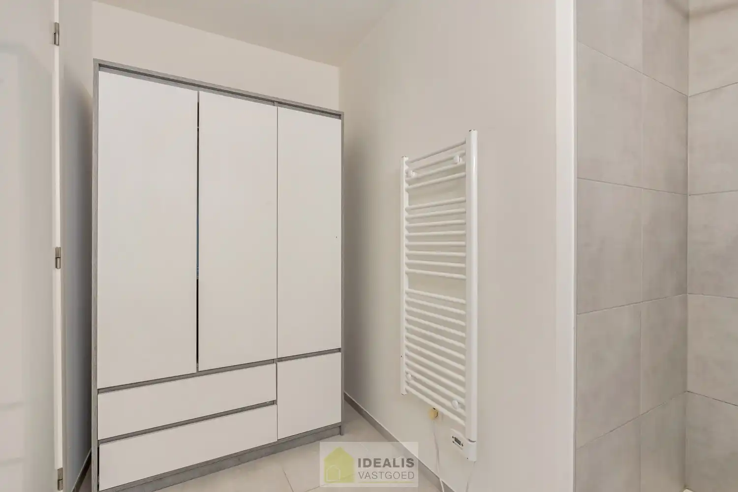 IDEALIS VASTGOED – RECENT EN PERFECT ONDERHOUDEN INSTAPKLAAR APPARTEMENT foto 27