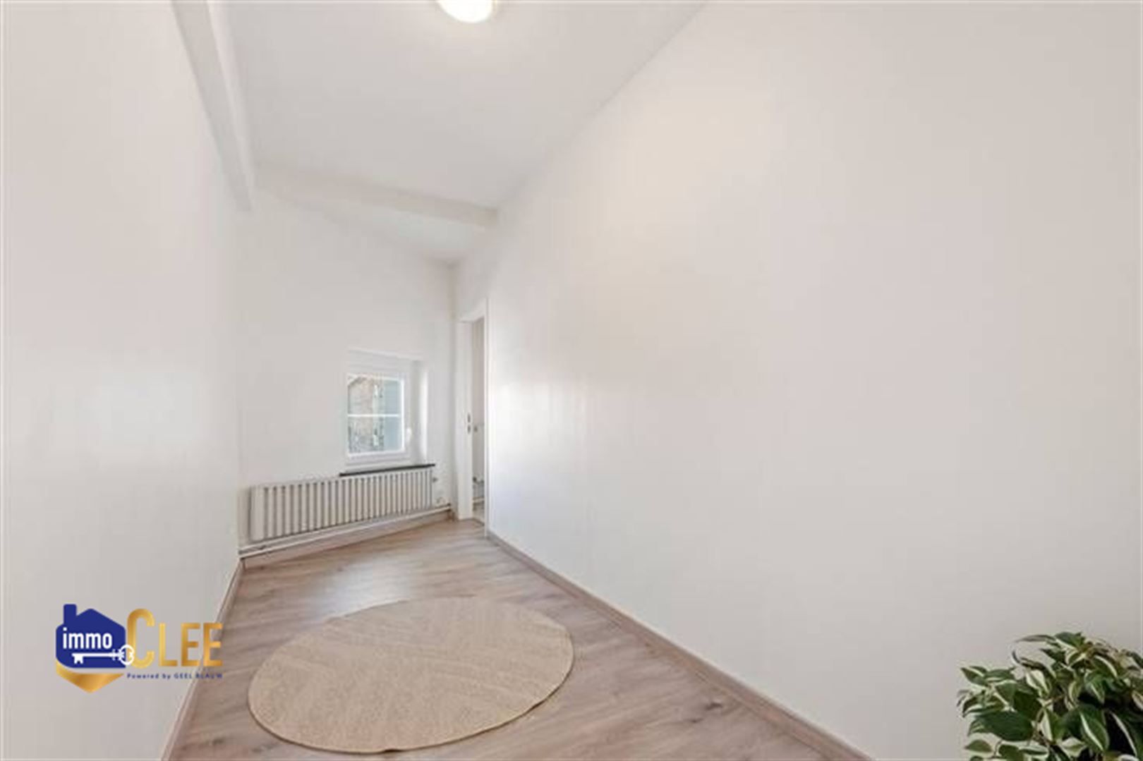 Landelijk gelegen, instapklare woning met 3 slaapkamers en tuin met uitzicht op het Haspengouws groen foto 12