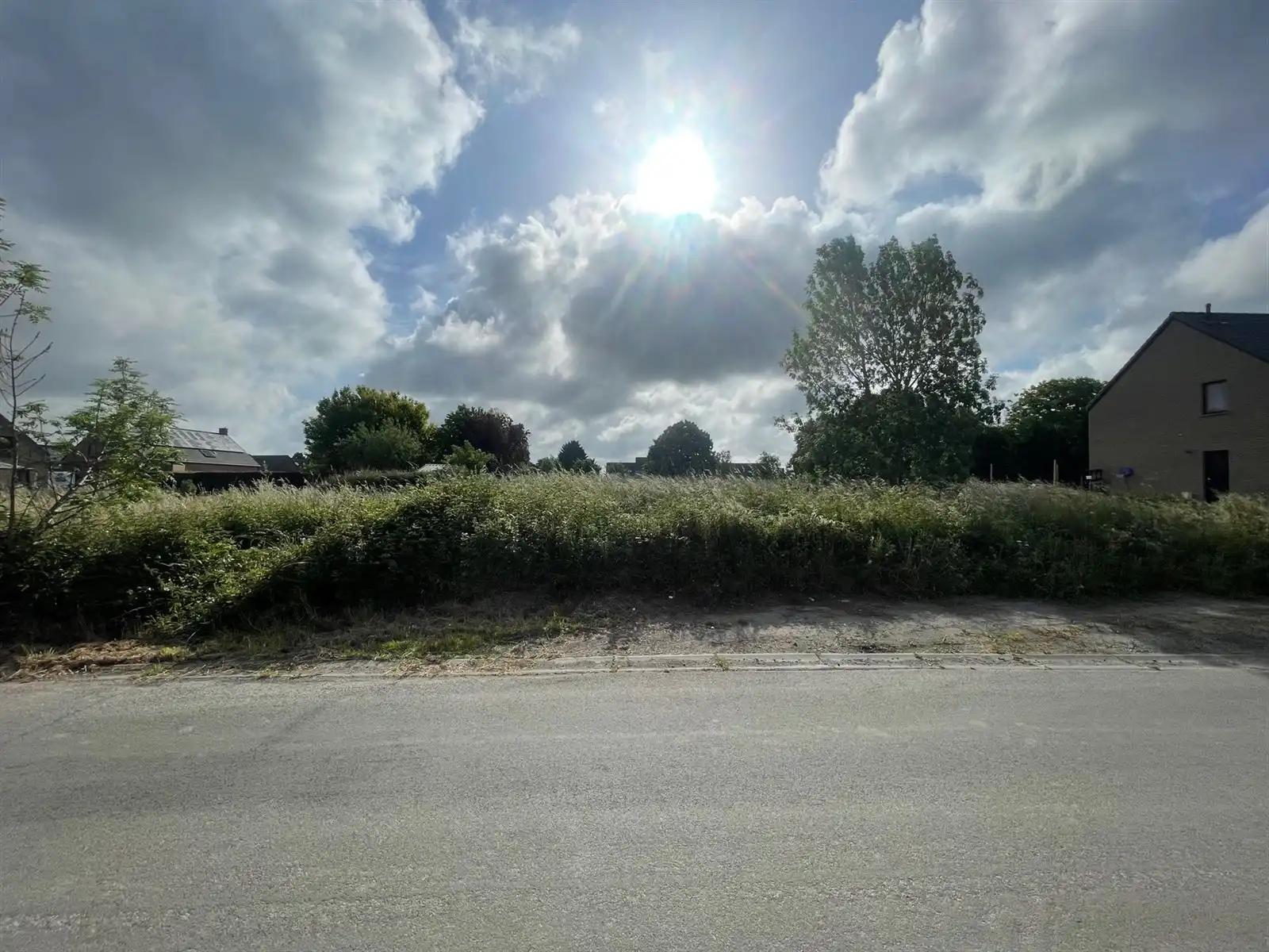 Bouwgrond voor half open bebouwing op 8are17 foto 2