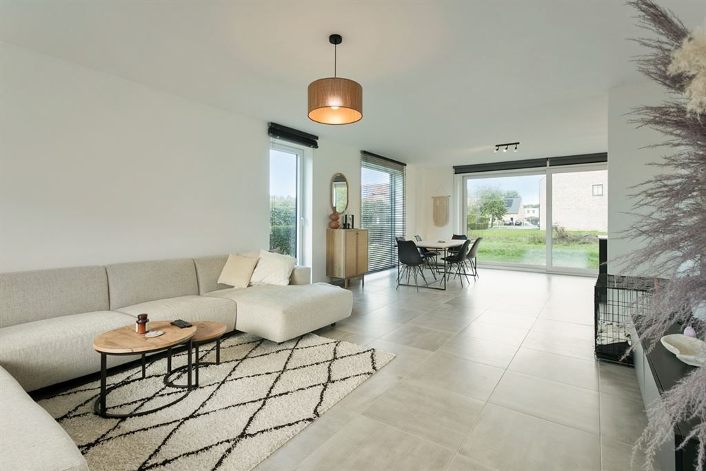 Moderne en kwalitatieve nieuwbouwwoning in centrum Wolfsdonk foto 2