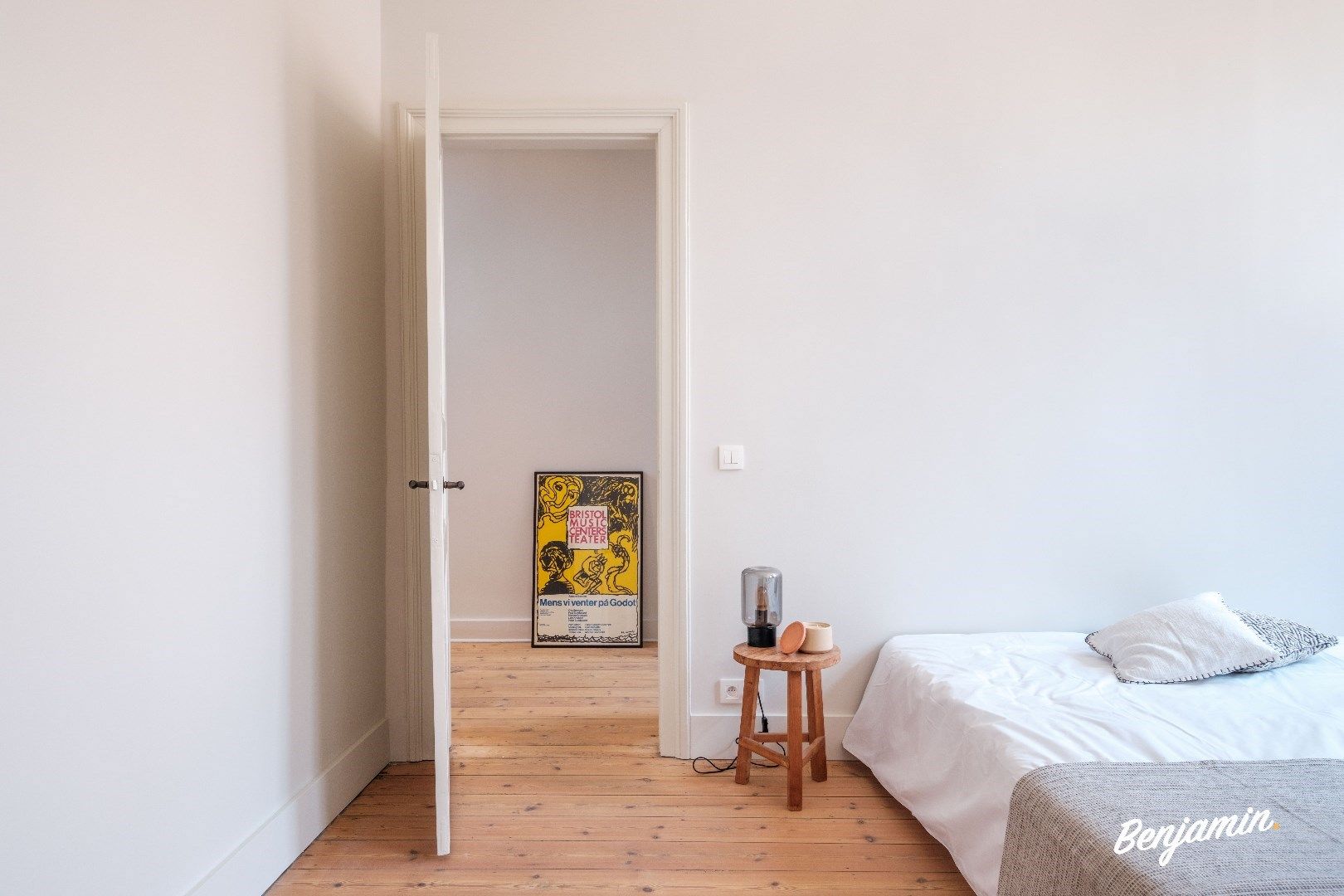 Prachtig gerenoveerd herenhuis op steenworp van Plein Kortrijk foto 17