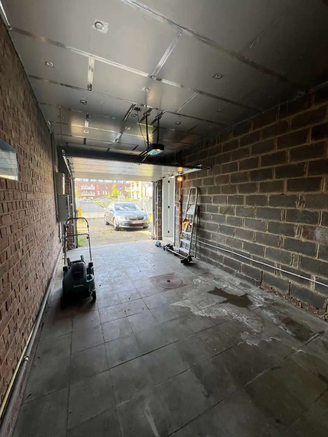 Zeer ruime woning met 4 slaapkamers nabij centrum. foto 18