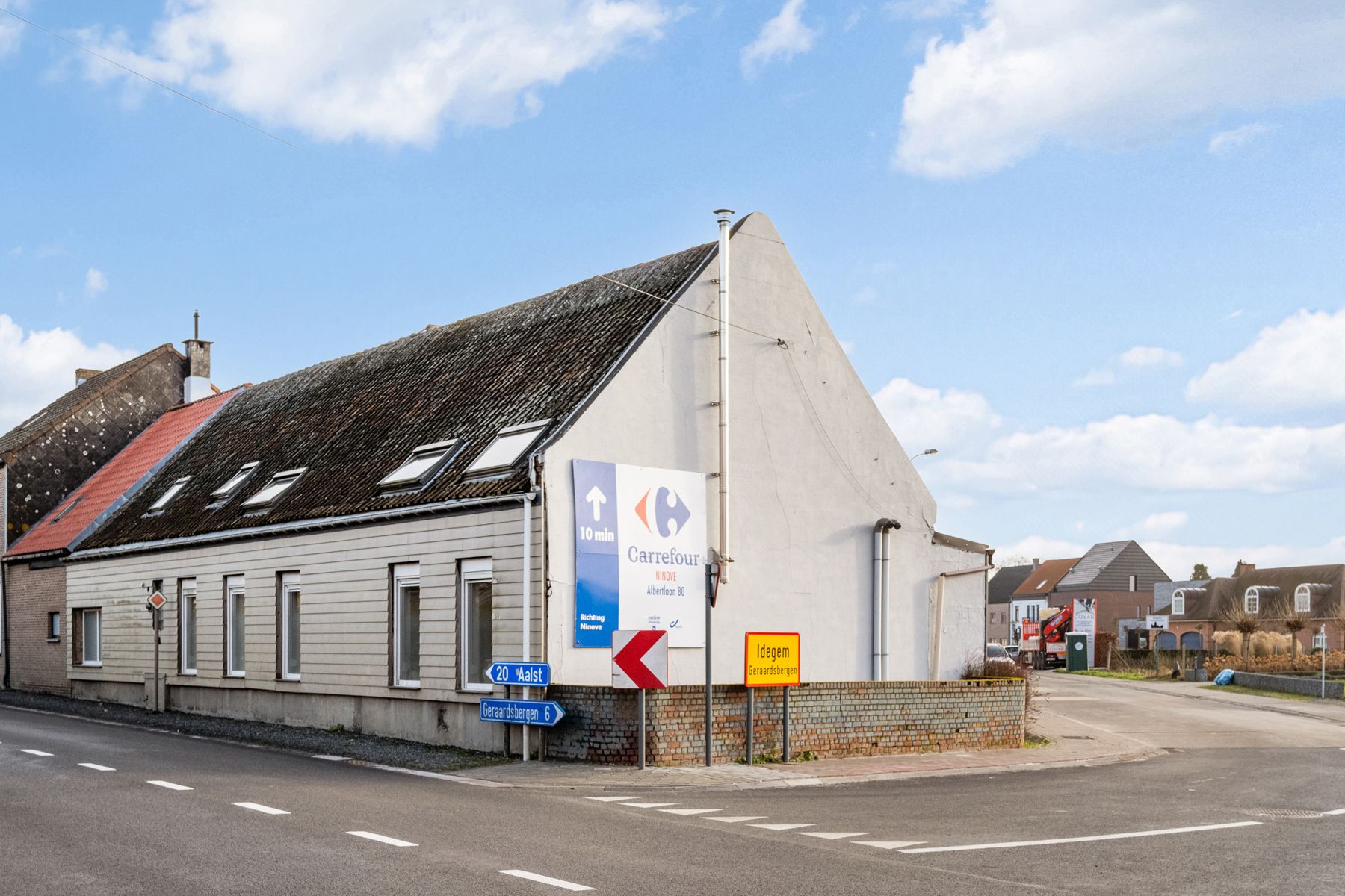 Driegevelwoning met garage, tuin en 5 slaapkamers foto 24