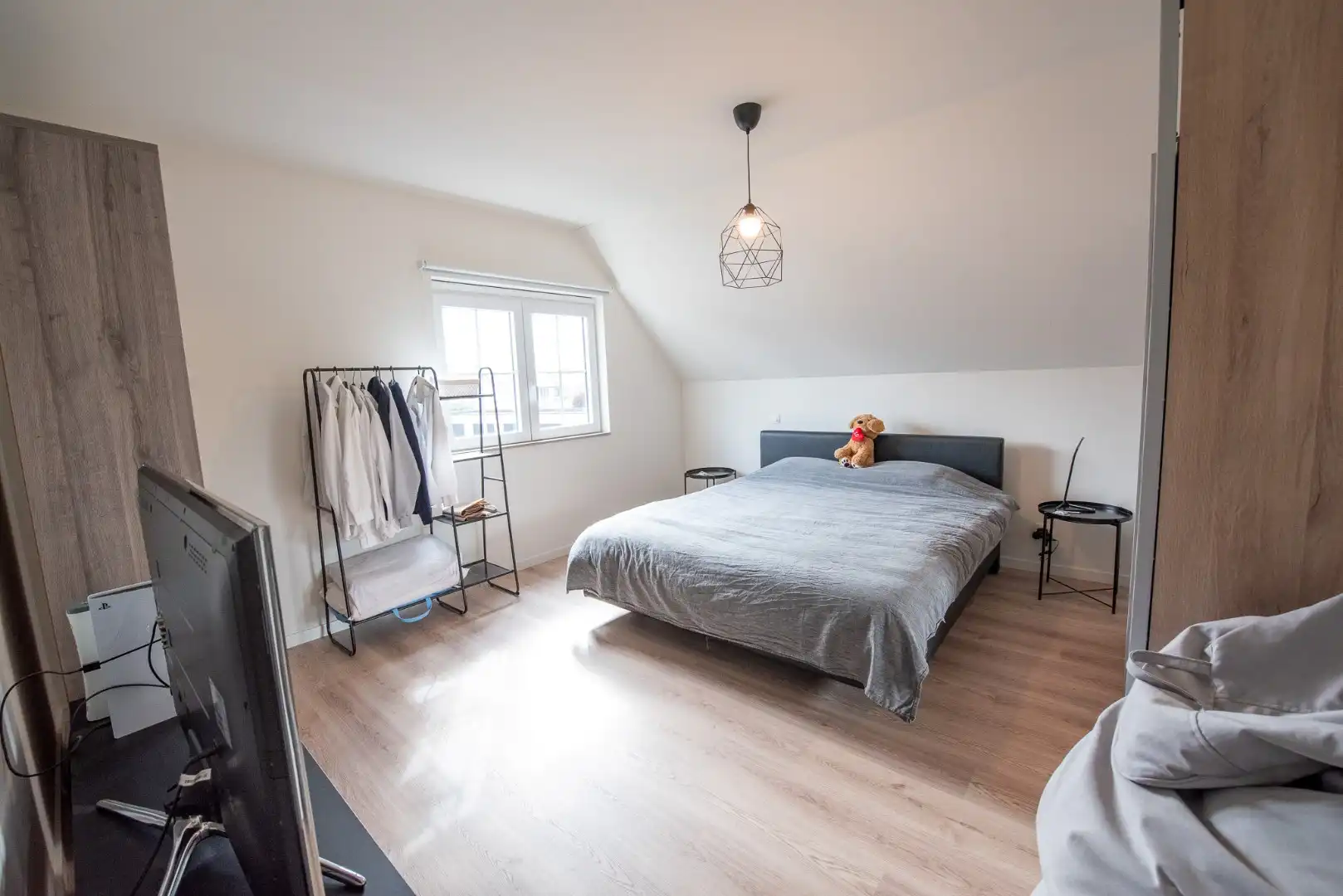 ENERGIEZUINIGE woning te huur in Olsene met 3 slaapkamers en garage foto 8