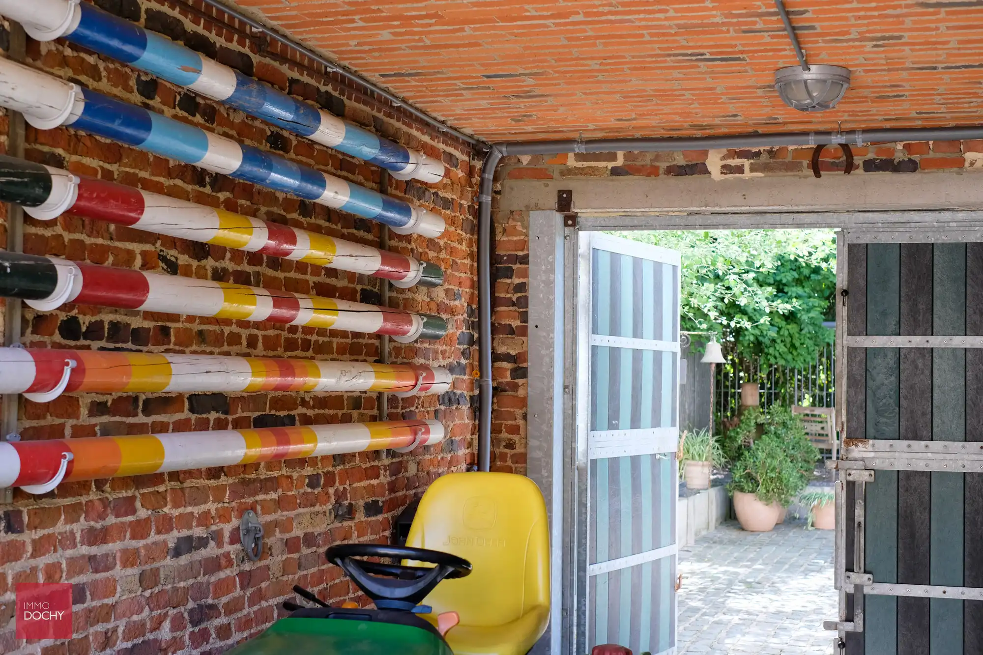 Zeer goed onderhouden gerestaureerde hoeve foto 36