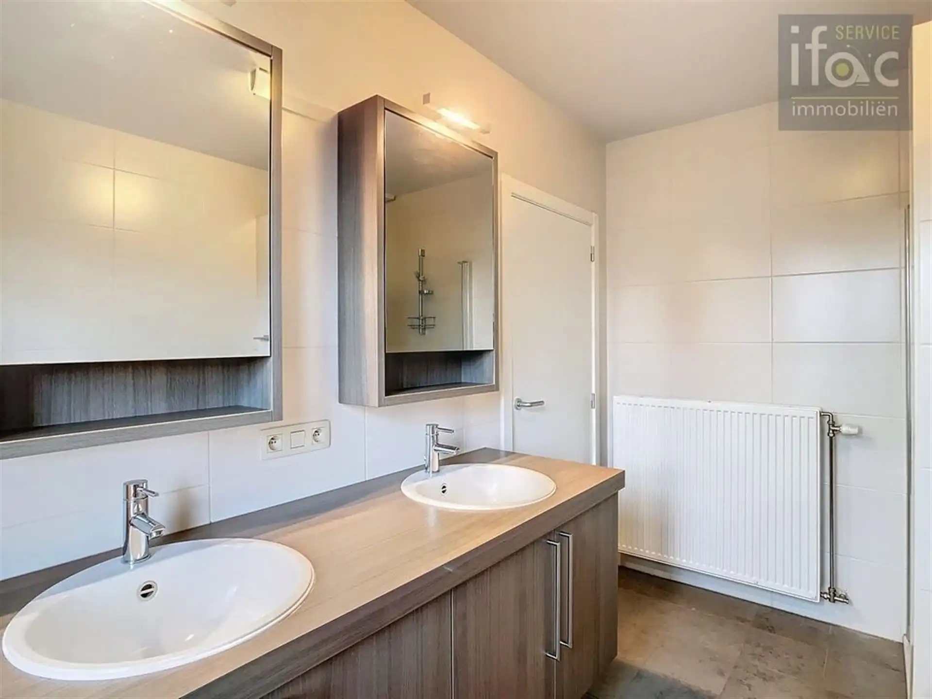 Rustig gelegen villa in doodlopende straat in Duisburg foto 18