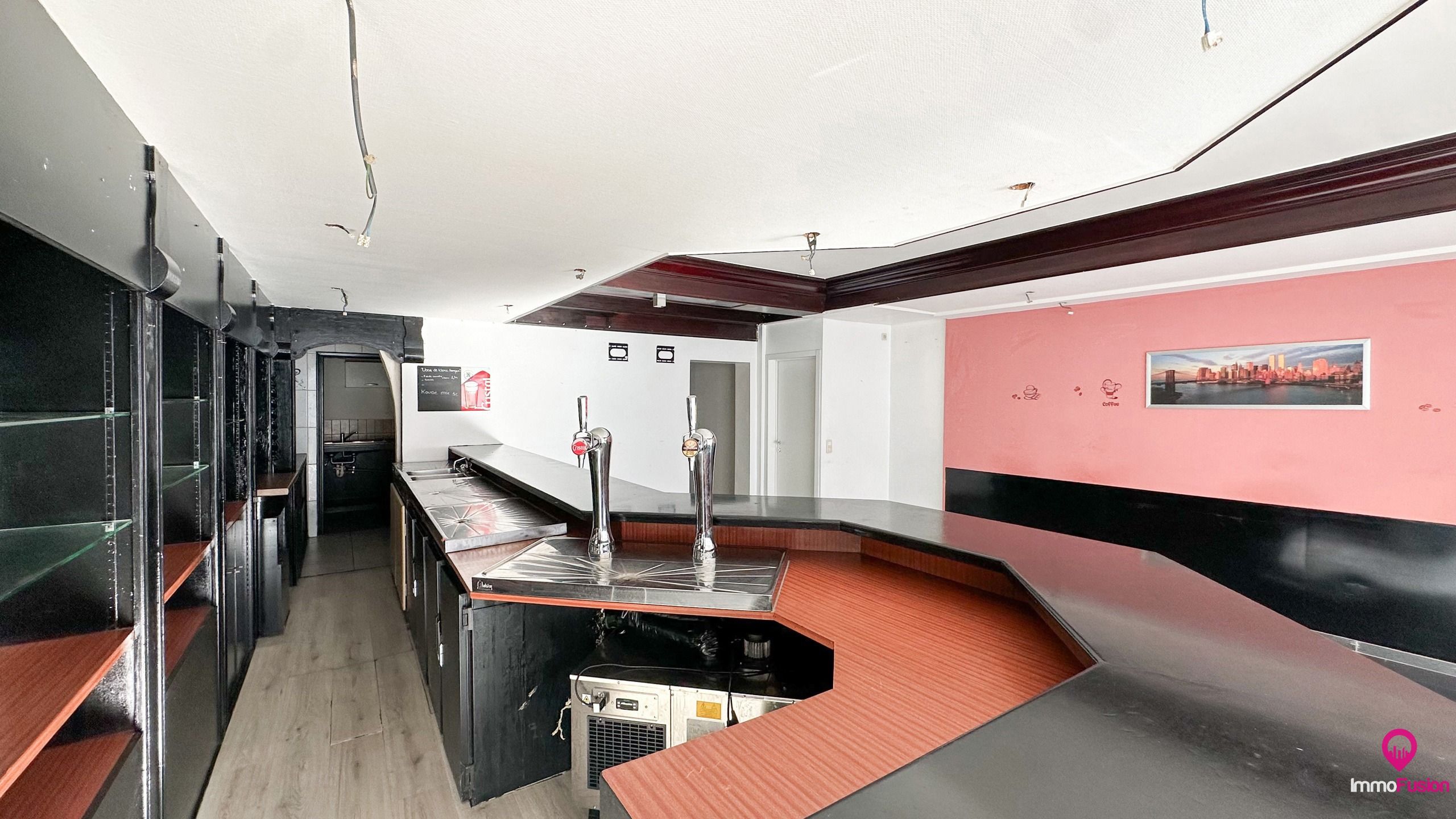 Ruim handelspand met garage in het centrum van Beringen! foto 5