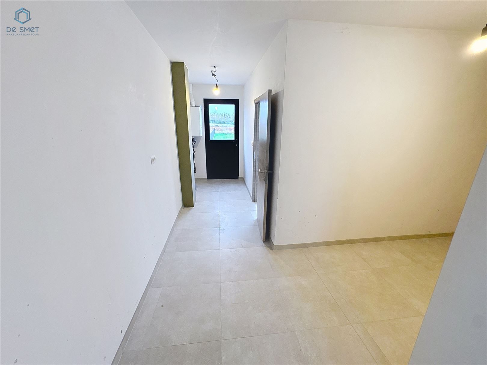 Rustig gelegen, energiezuinige nieuwbouwwoning met 4 slaapkamers en tuin foto 10