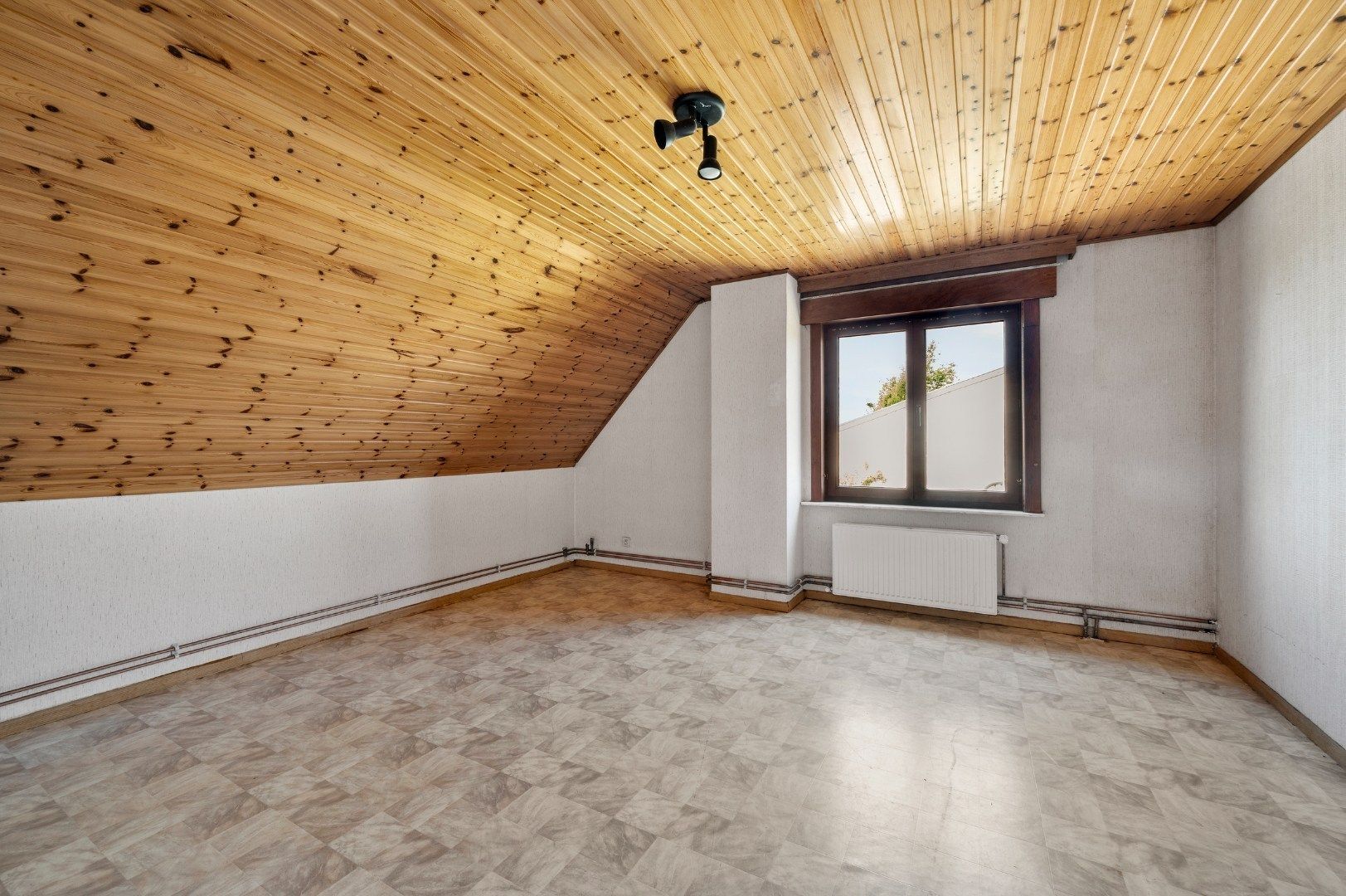 Landelijke woning met 4 slaapkamers, garage en fenomenaal zicht in Passendale foto 12