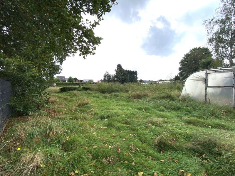 Te renoveren woning nabij centrum Mol, met aanpalende grond van +-21a, gelegen in doodlopende straat foto 6