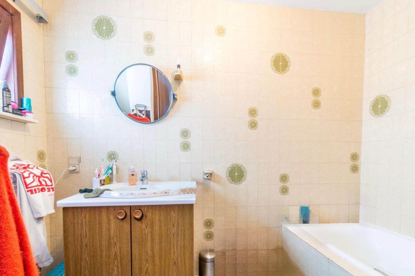 4-GEVEL WONING MET 4 SLAAPKAMERS + 2 BADKAMERS ! foto 7