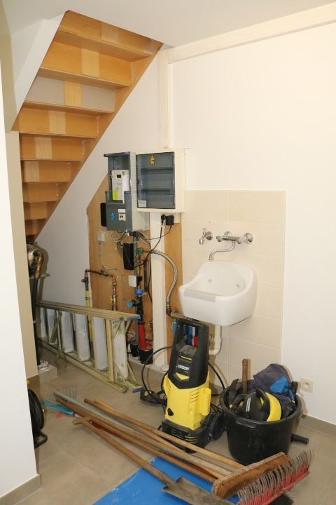 Toffe instapklare woning met 3 slaapkamers en carport foto 10