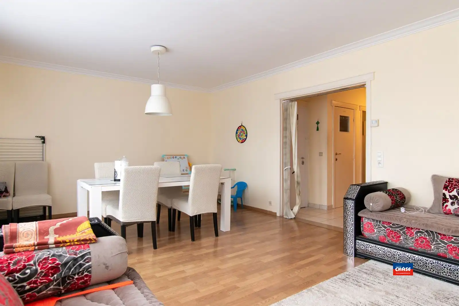 Instapklaar appartement met 2 slaapkamers foto 3