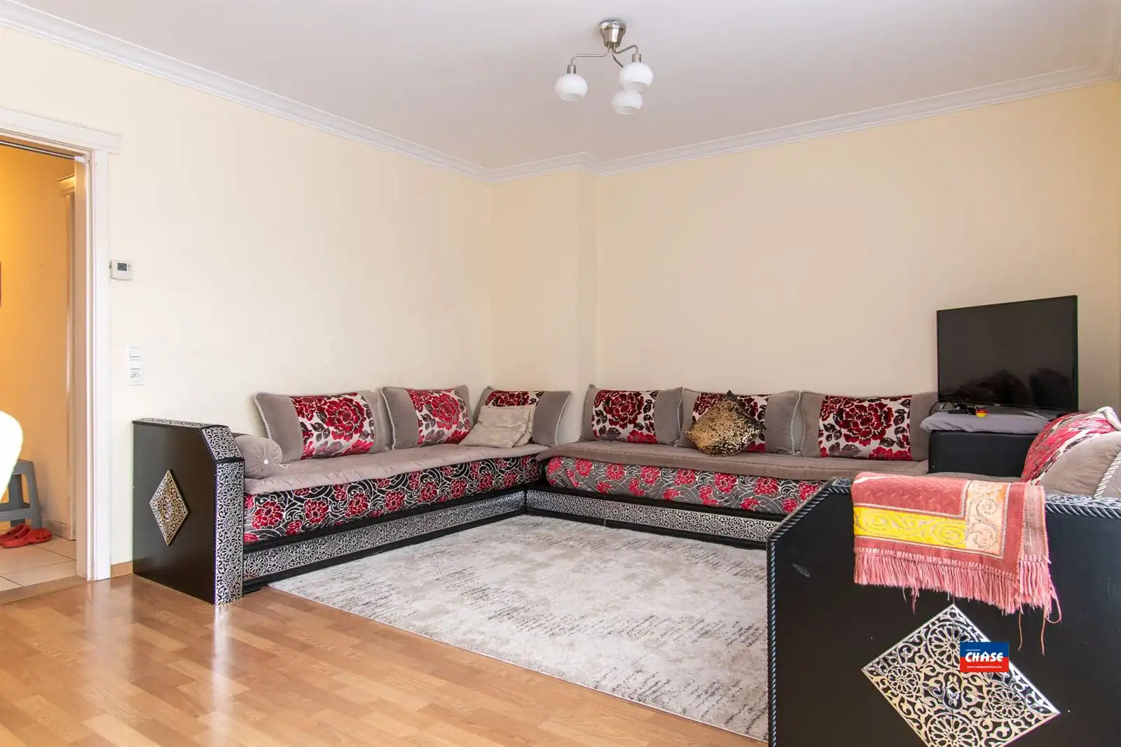Instapklaar appartement met 2 slaapkamers foto 3