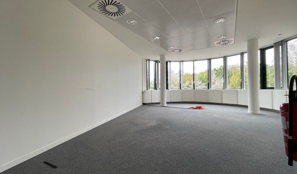 Kantoren te huur in Royal House te Berchem foto 6