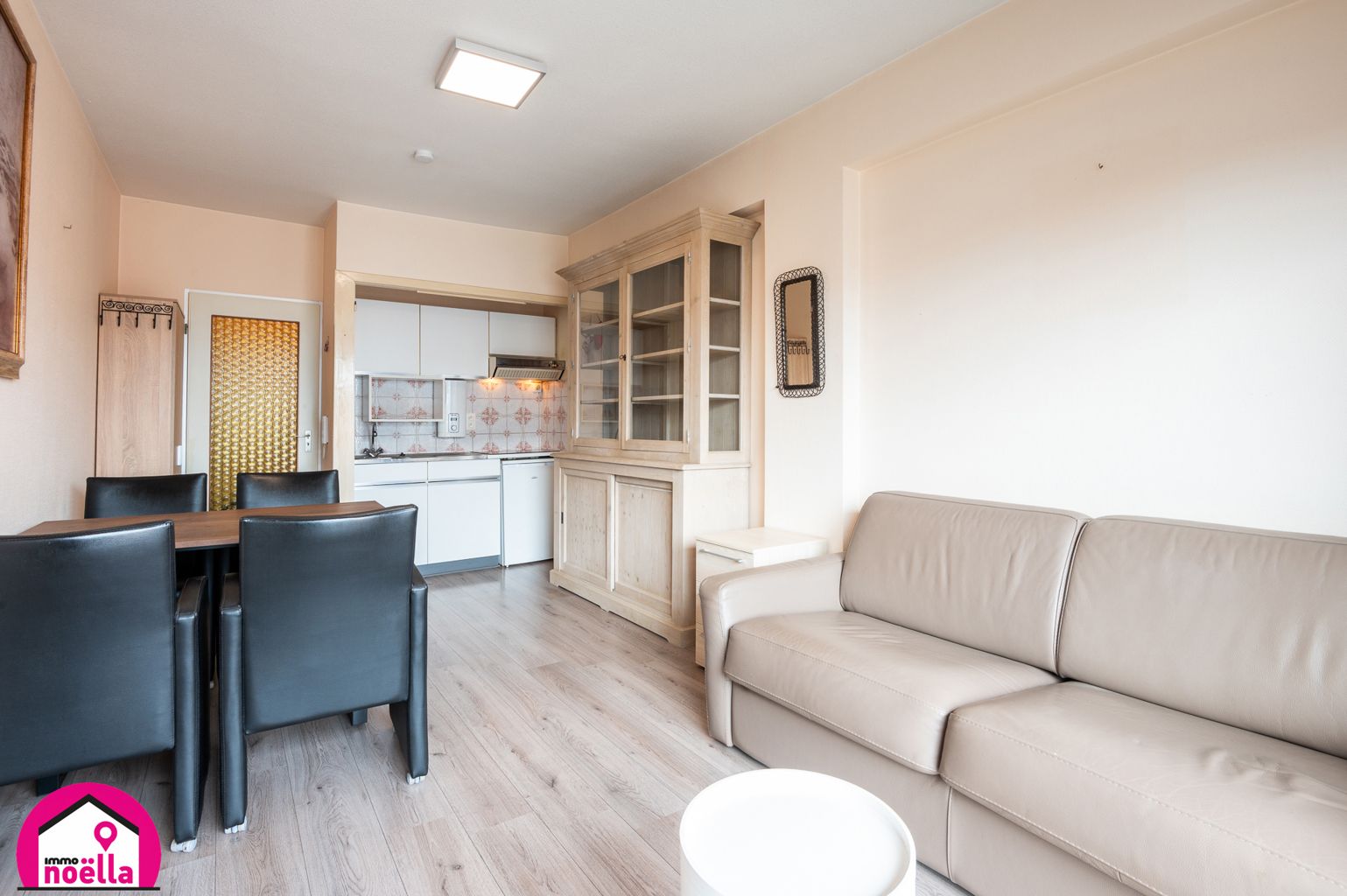 Te koop: charmante studio te Westende! foto 7