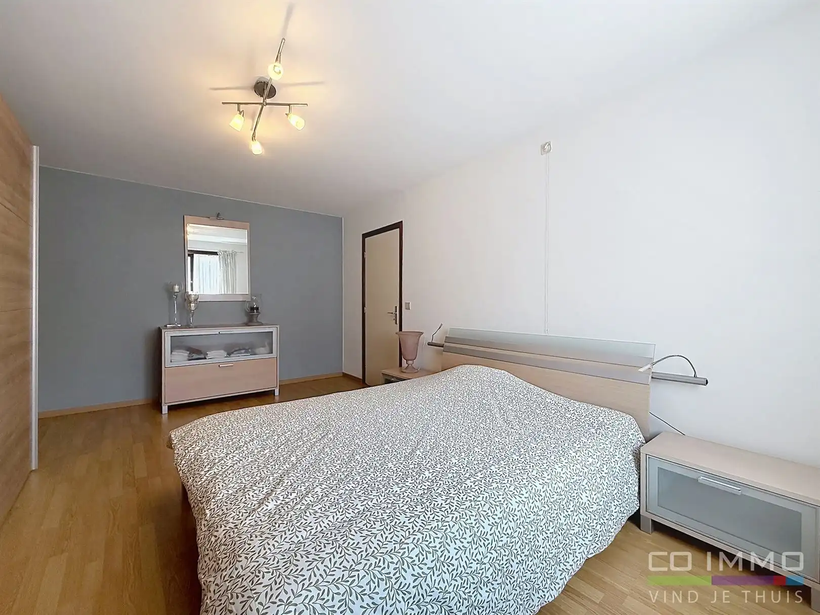 Ruime woning met extra woon- of werkpotentieel  foto 56