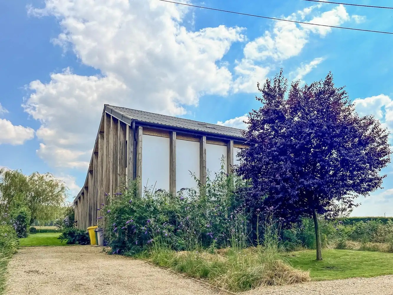 Unieke architecturale woning op toplocatie in het groen foto {{pictureIndex}}