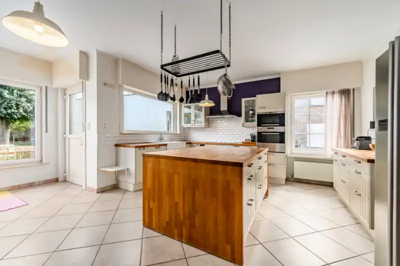 Lichtrijke, instapklare halfopen bebouwing op een droomperceel (608 m²) in de Schrijverswijk foto 9