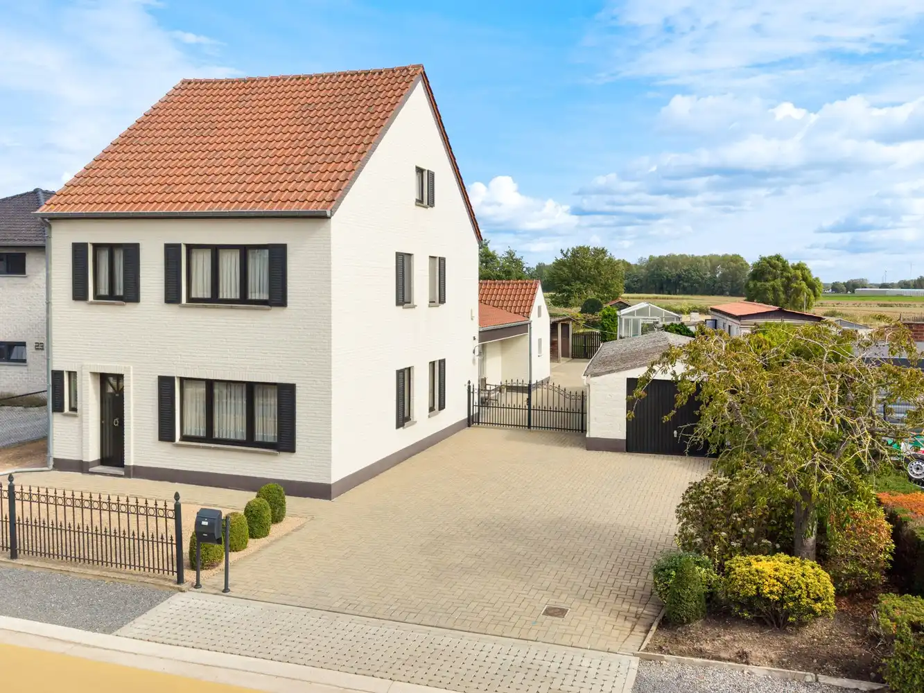 Hoofdfoto van de publicatie: Huis te koop
