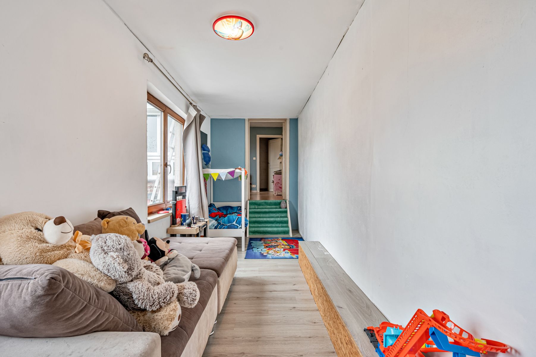 Gerenoveerde woning, af te werken naar eigen smaak foto 15