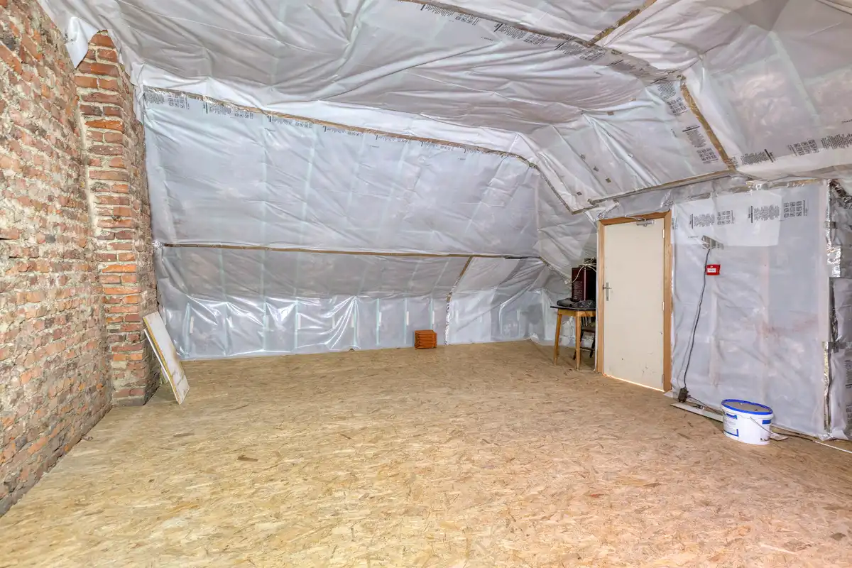 Ruime halfopen woning met tal van mogelijkheden  foto 19
