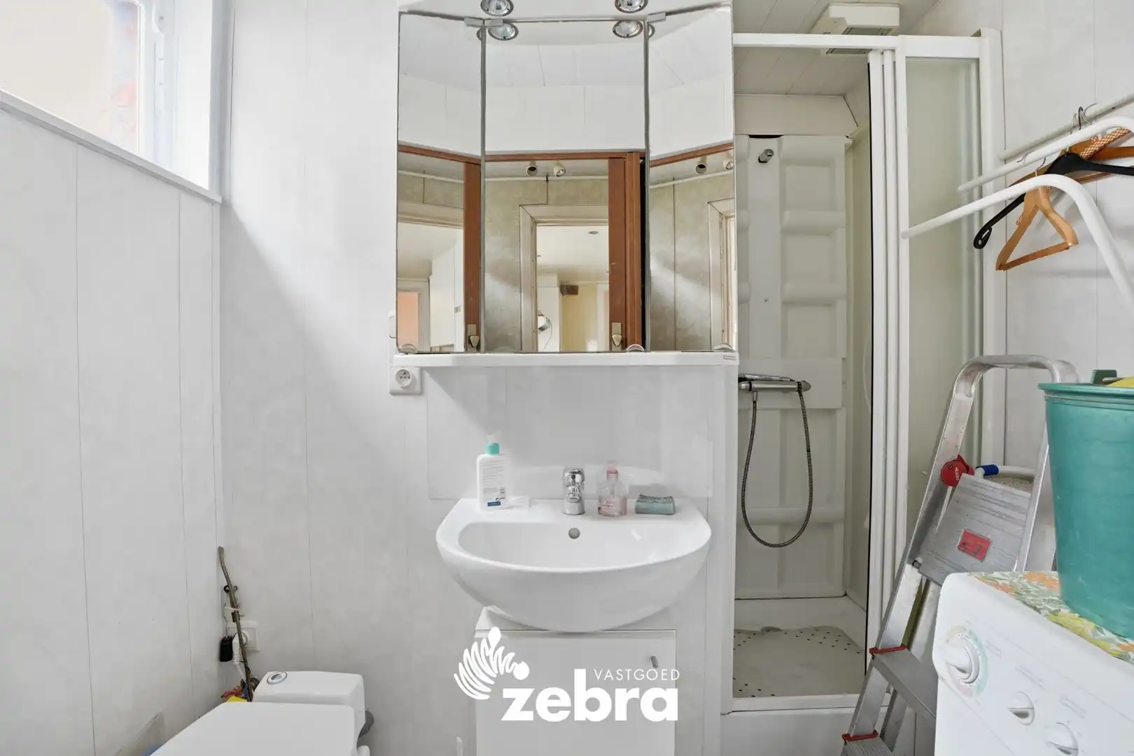 Te renoveren woning met tuin op centrale ligging in Tielt! foto 9