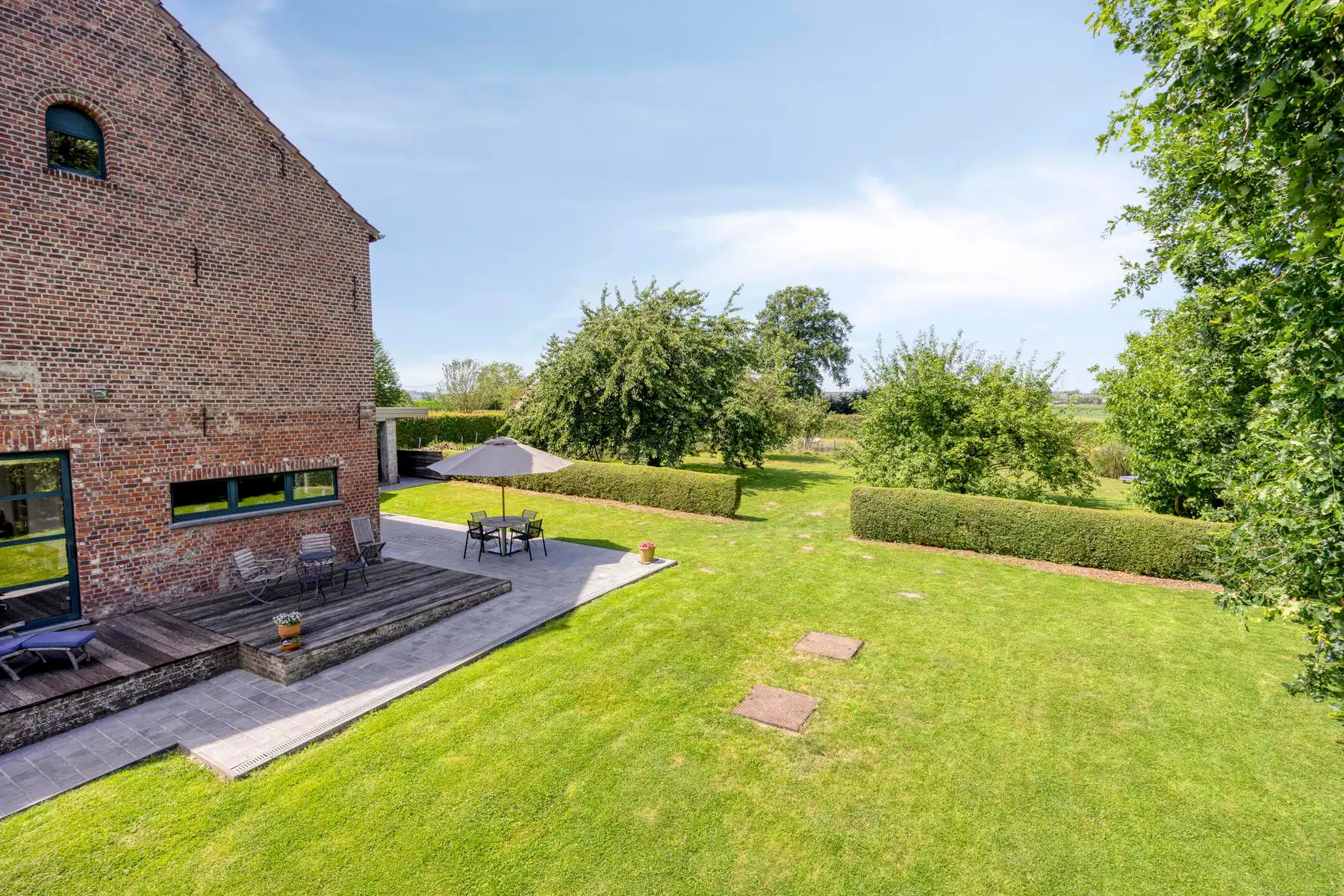 Ruime Charmewoning op topligging foto 26