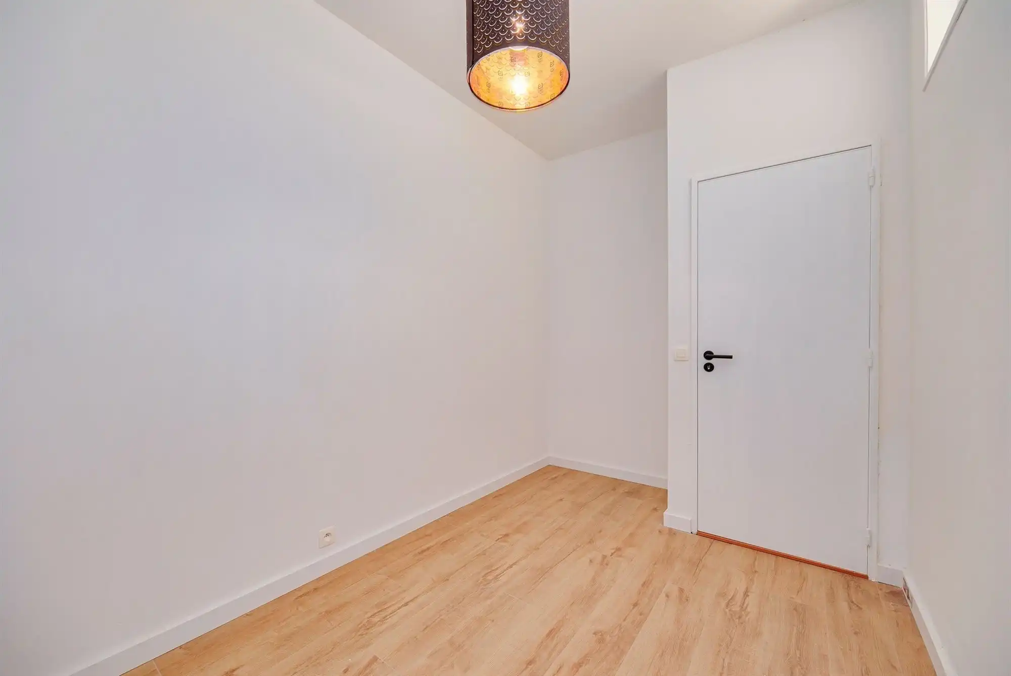 Gelijkvloers app met 2 slaapkamers en garage  op 't Neerland in Wilrijk foto 15