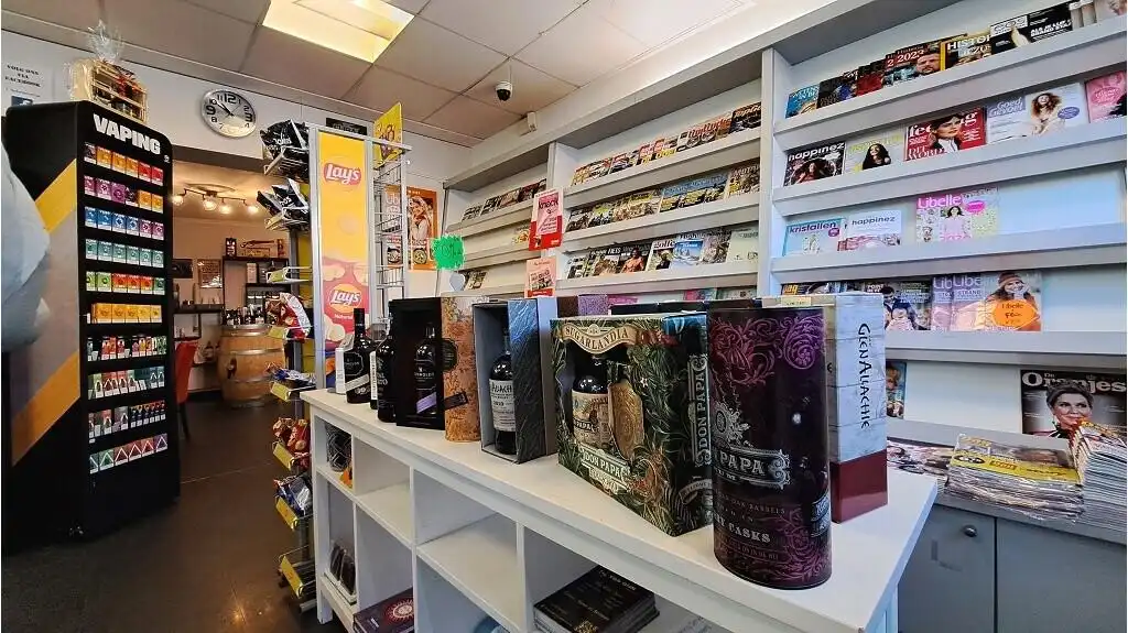 Overname dagbladhandel en drankenspeciaalzaak in Sijsele Damme foto 4