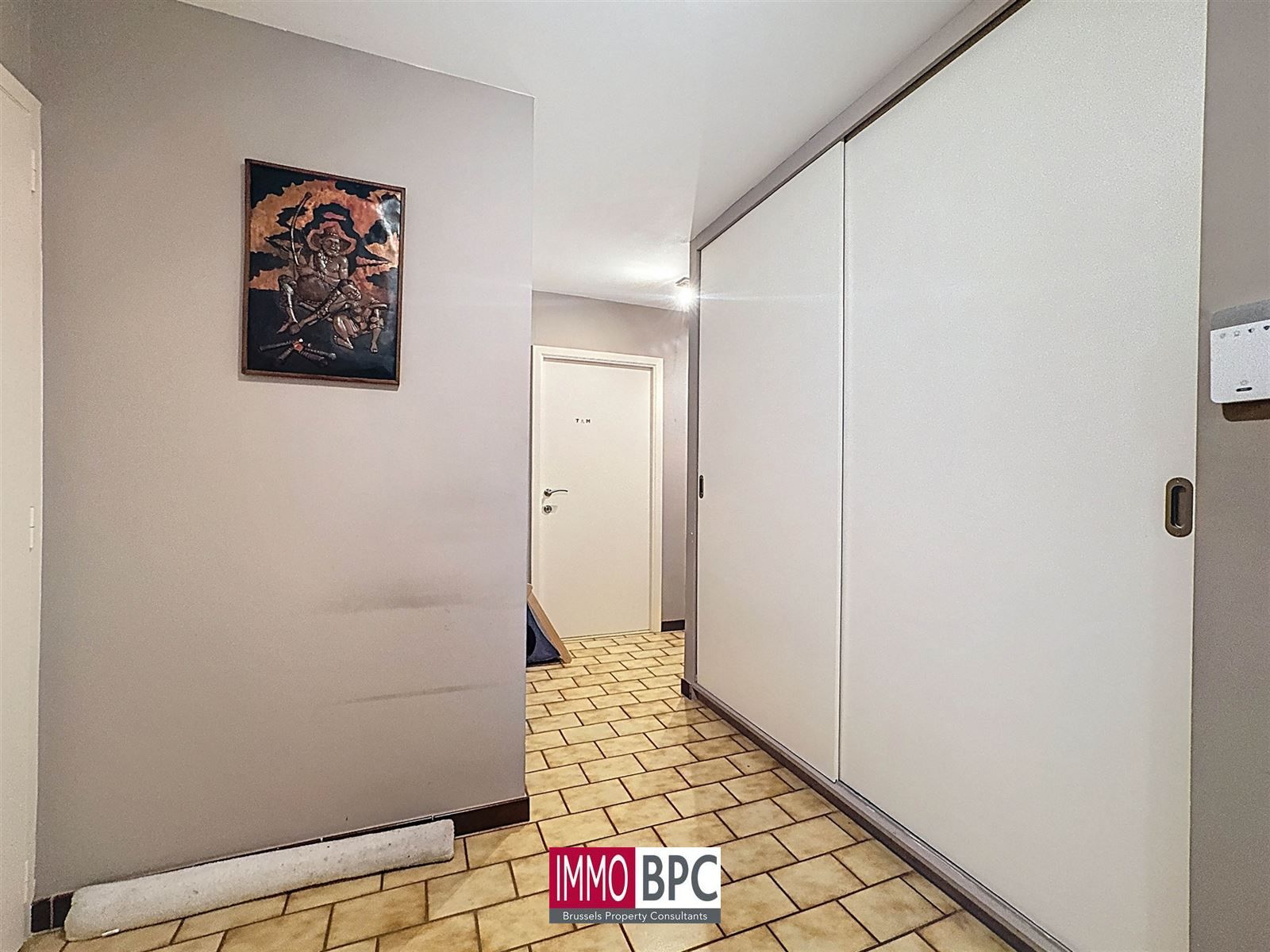 Licht en modern appartement met terras en 2 slpks foto 9