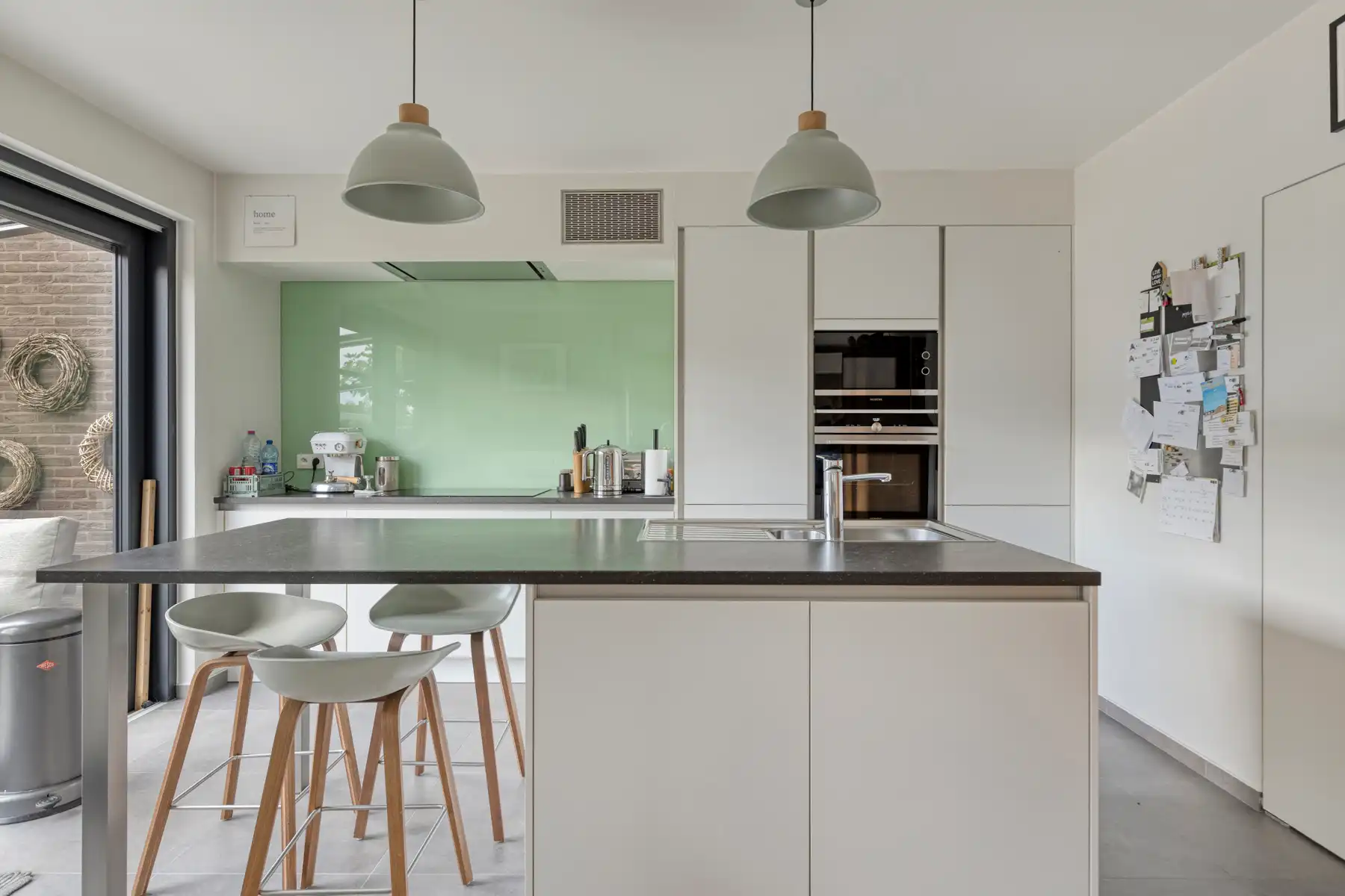 Instapklare woning met 3 slaapkamers en landelijk uitzicht foto 7