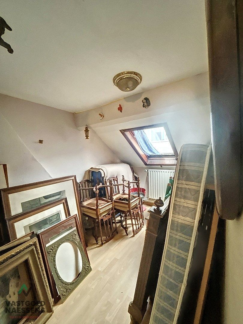 Te renoveren rijwoning op centrale ligging  foto 25