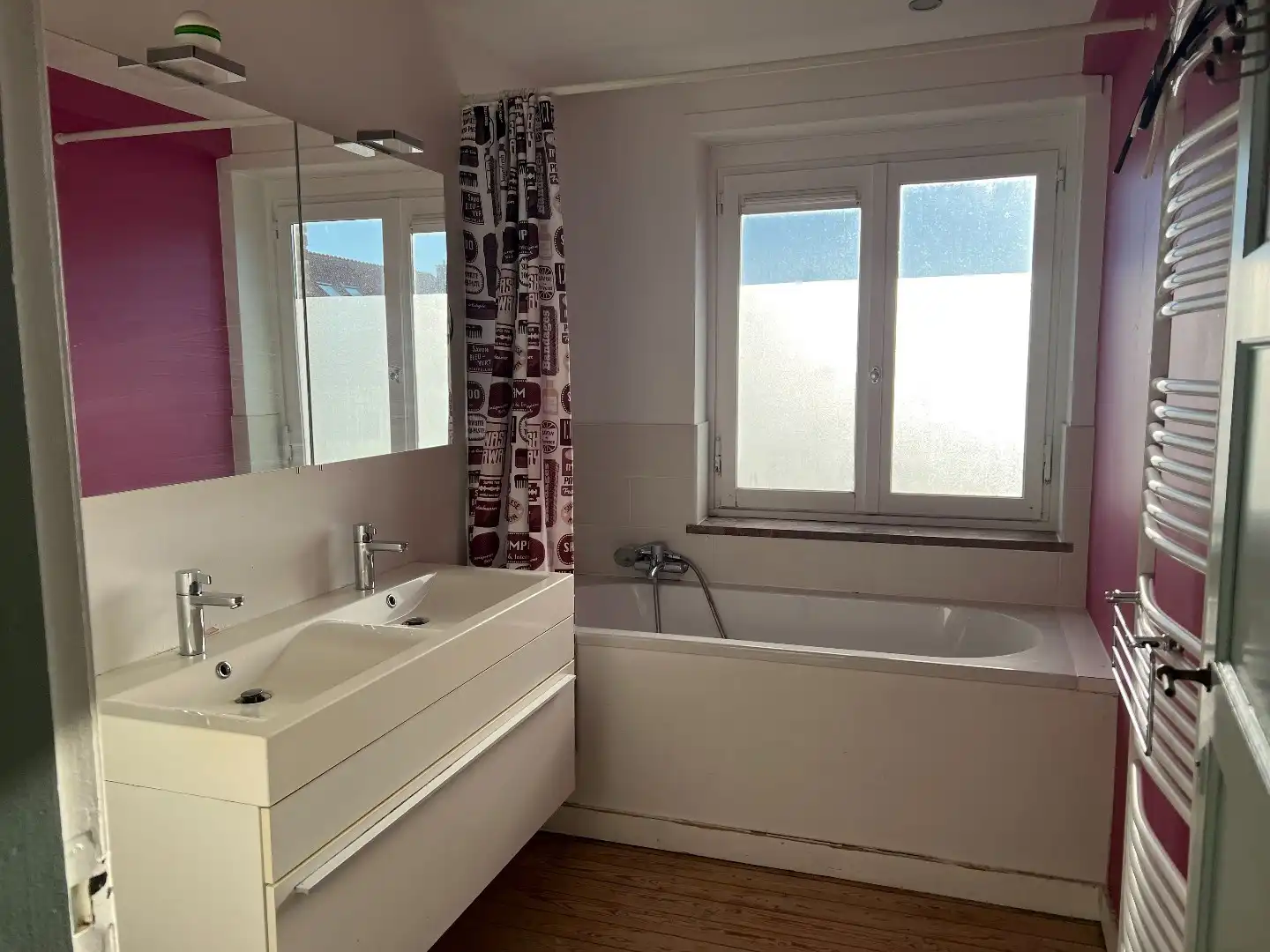 Vernieuwde rijwoning te huur in hartje Westerkwartier te Oostende! foto 9