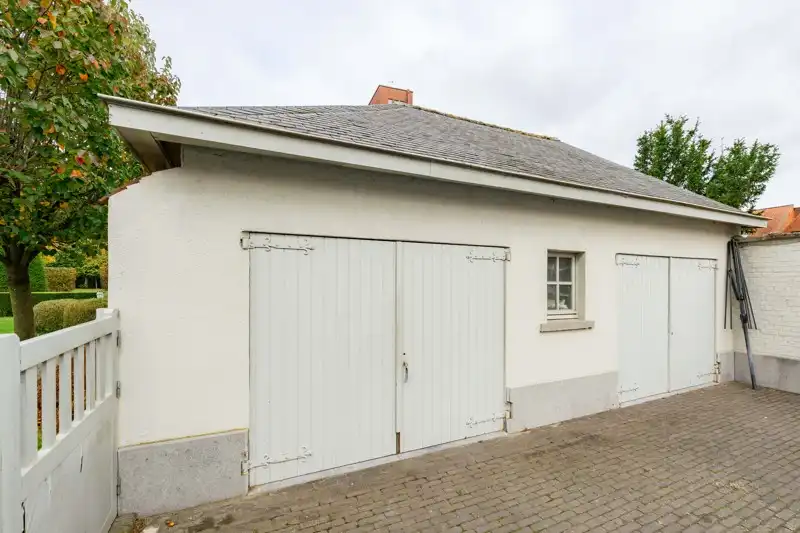 🏡 Unieke herenwoning te huur in het hart van Aarsele! foto 43