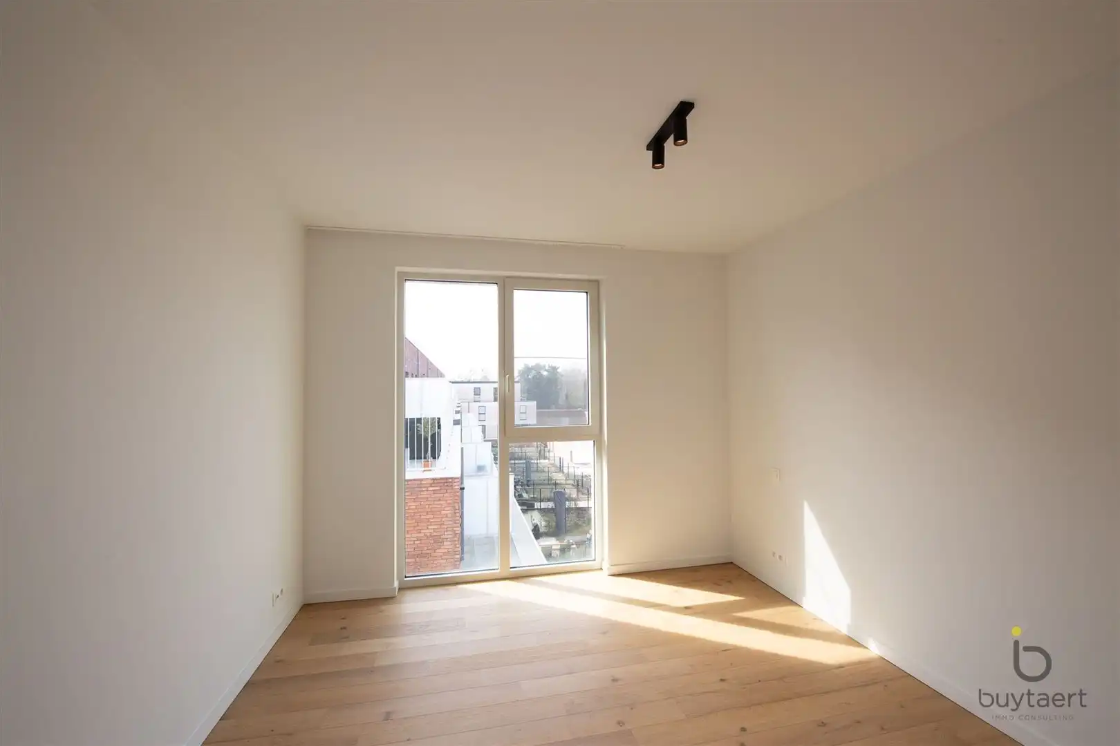 Prachtig nieuwbouw appartement met uniek terras te Zoersel! foto 16