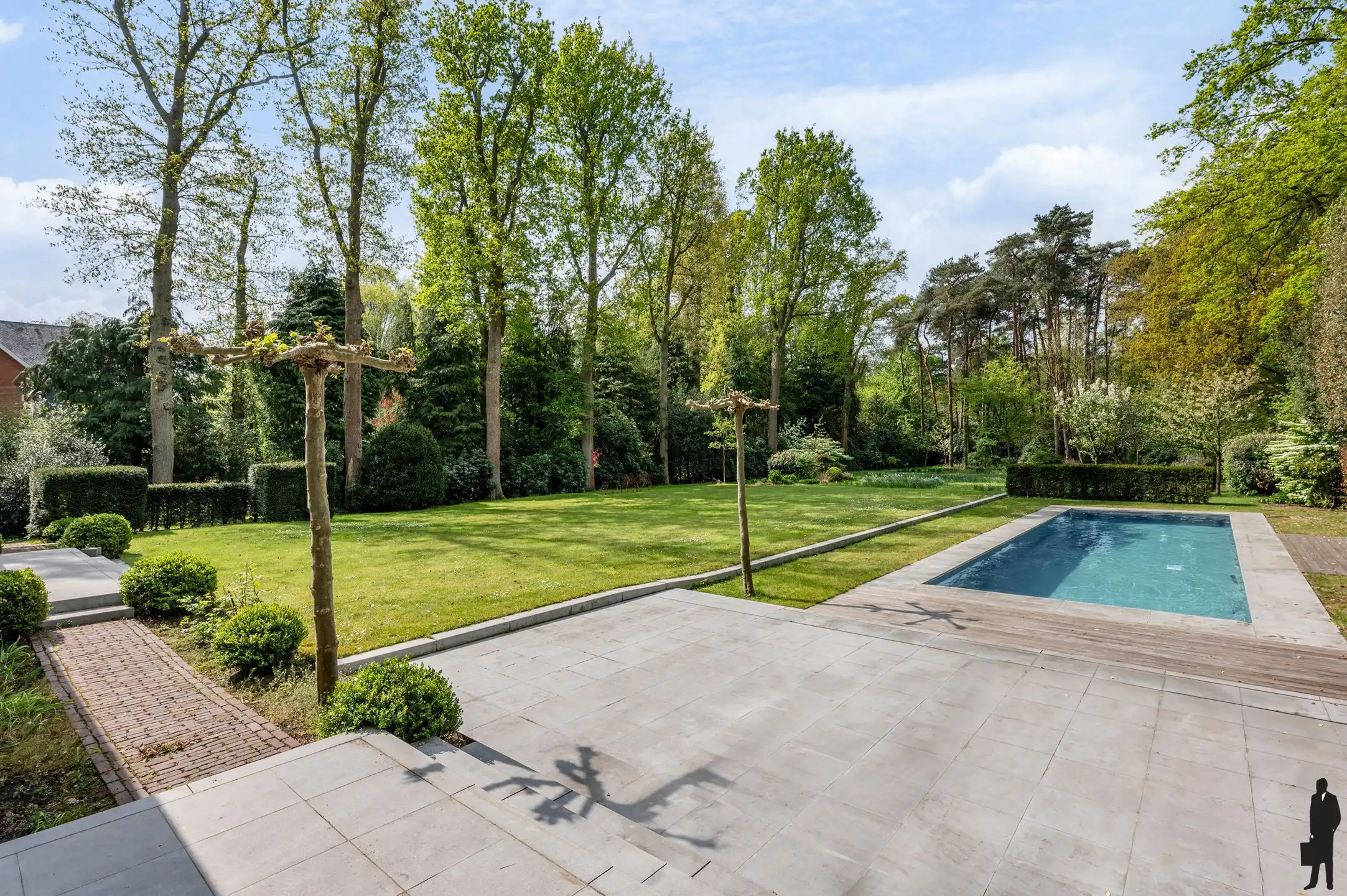 Villa met guesthouse & zwembad op 4.899 m² foto 2