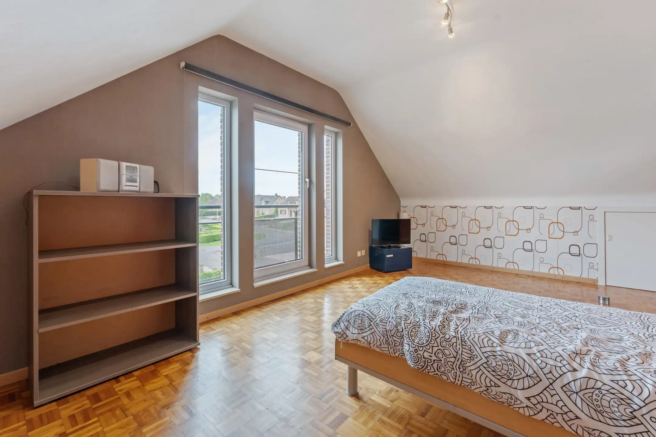 Woning met tal van mogelijkheden in Riemst foto 22
