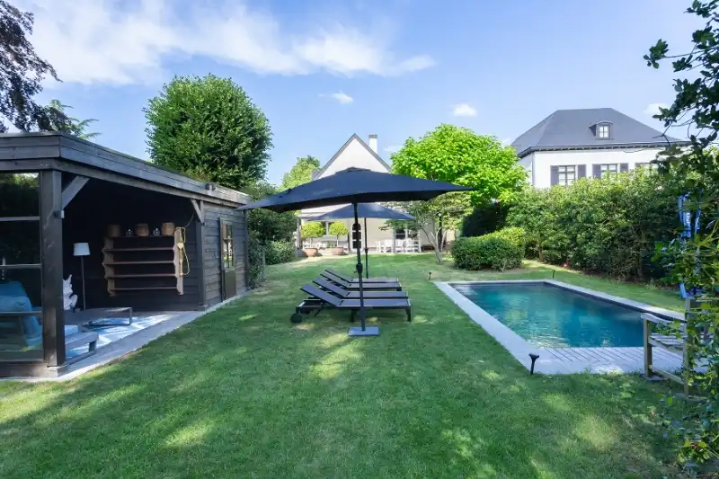 Luxueuze villa, toplocatie,Z-tuin, zwembad, veel privacy!!! foto 32