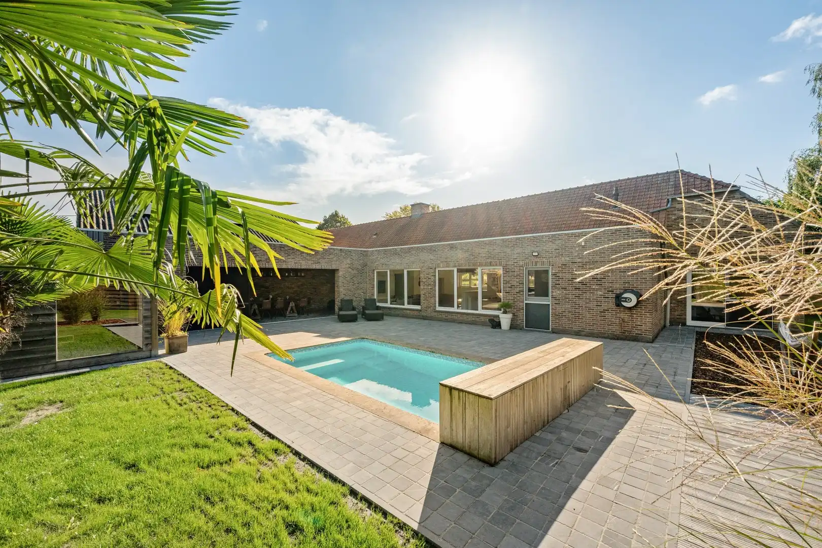 Instapklare en energiezuinige villa met zwembad en loods aan de voet van de Vlaamse Ardennen met heel veel privacy foto 11