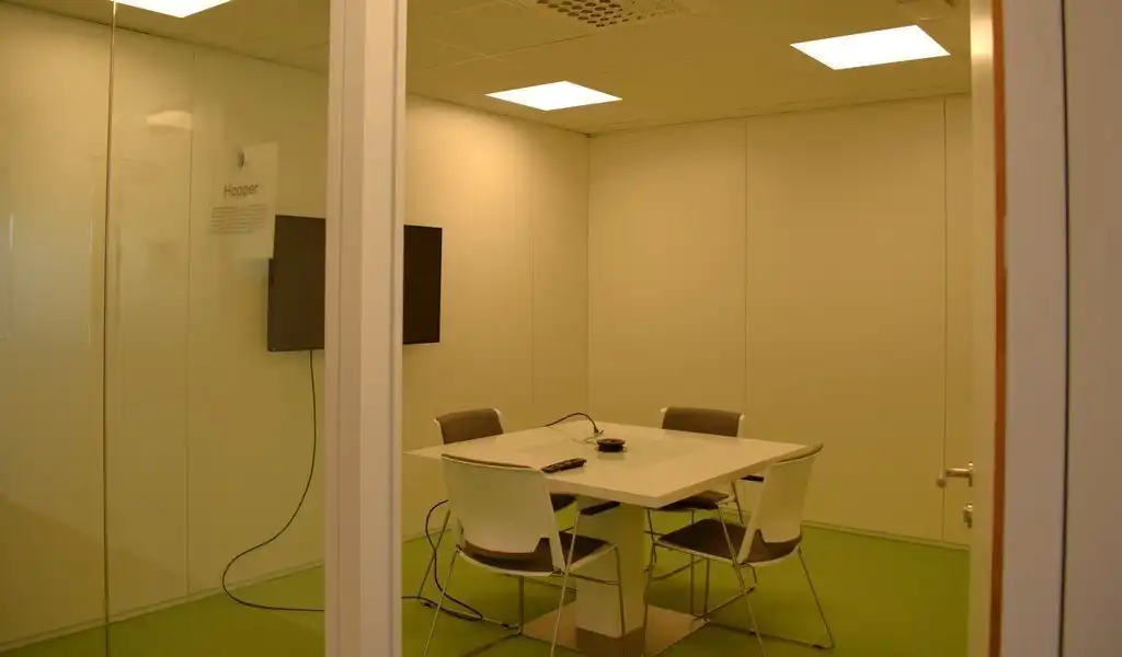 Kantoorruimte te huur in Quinten Building te Berchem foto 14