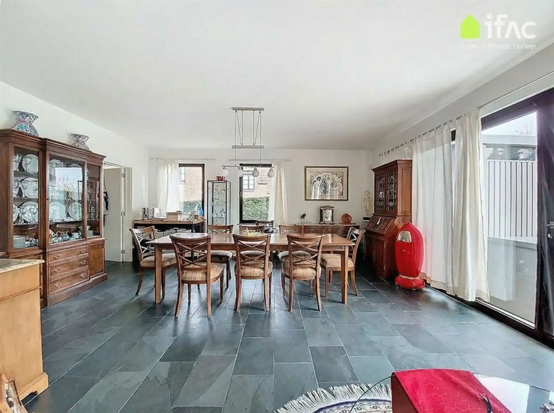 Ruime villa 6 slpks, 2 bureaus, 5 badkamers op +/-17are foto 7