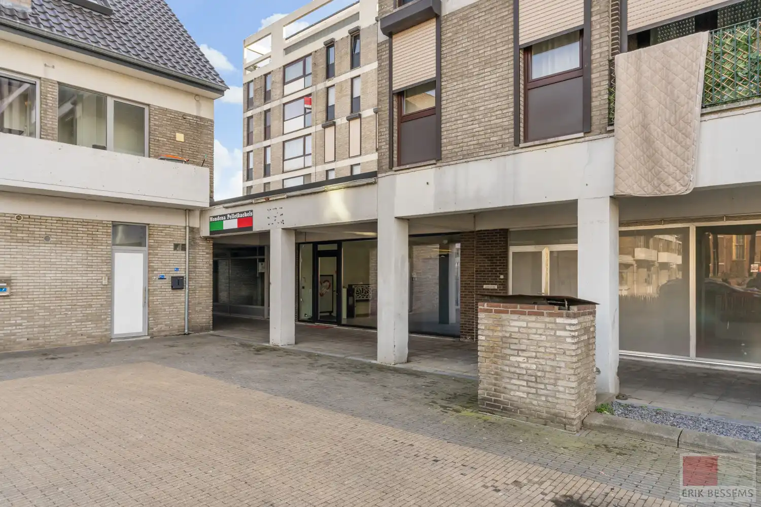 Leuk en verzorgd handelspand met potentie! foto 2